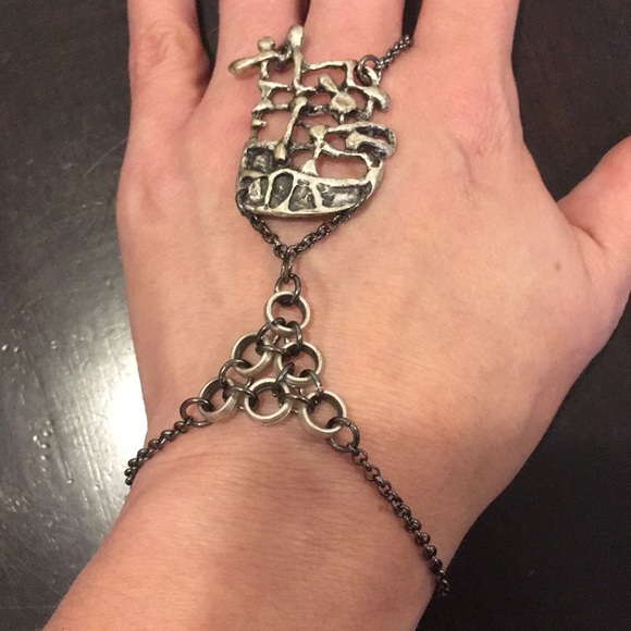 ๐RARE LITTER Bracelet Hand Chain - Picture 4 of 12